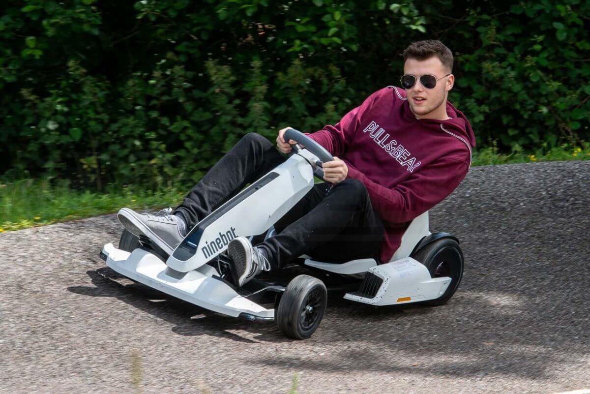 Hi-Tech Go-Kart Building