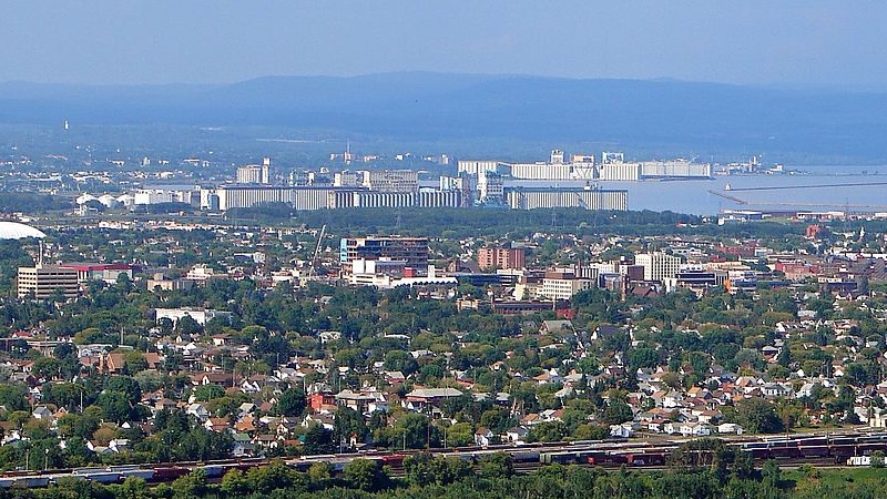 THUNDER BAY